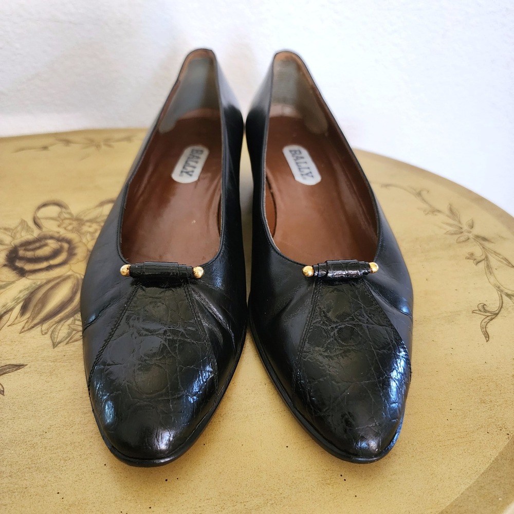Vintage Bally Sz 8 Black Leather Low Block Heel Pump Made in Italy Quiet Luxury